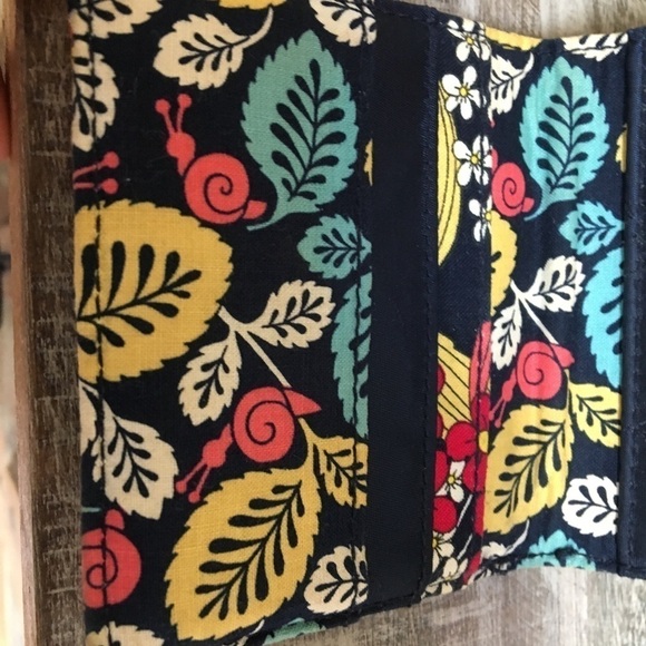 Vera Bradley Small Wallet - Picture 3 of 7